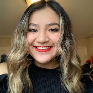 Meet your Posher, Kaylee